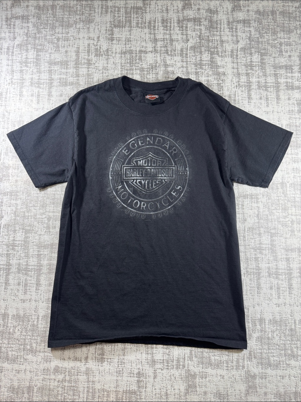 Harley-Davidson Black Short Sleeve 'Legendary Motorcycles' Tee sz M 26.5X18.5PTP